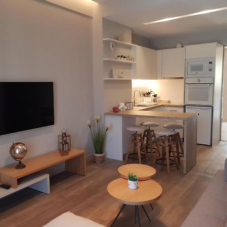 Elegant House With Acropolis View Apartment Атина Екстериор снимка